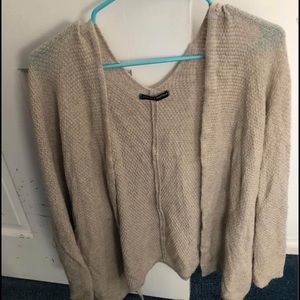 Brandy Melville sweater